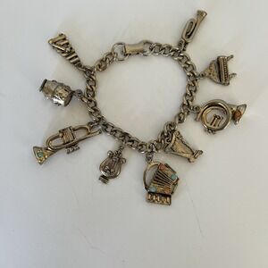 Vintage Gold Tone Charm Bracelet Fashion and Beauty Musical Instruments 9 Charms